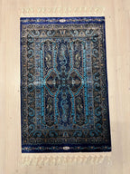 Blue Medallion Modal Silk Rug, Turkish Design (2x3 ft)
