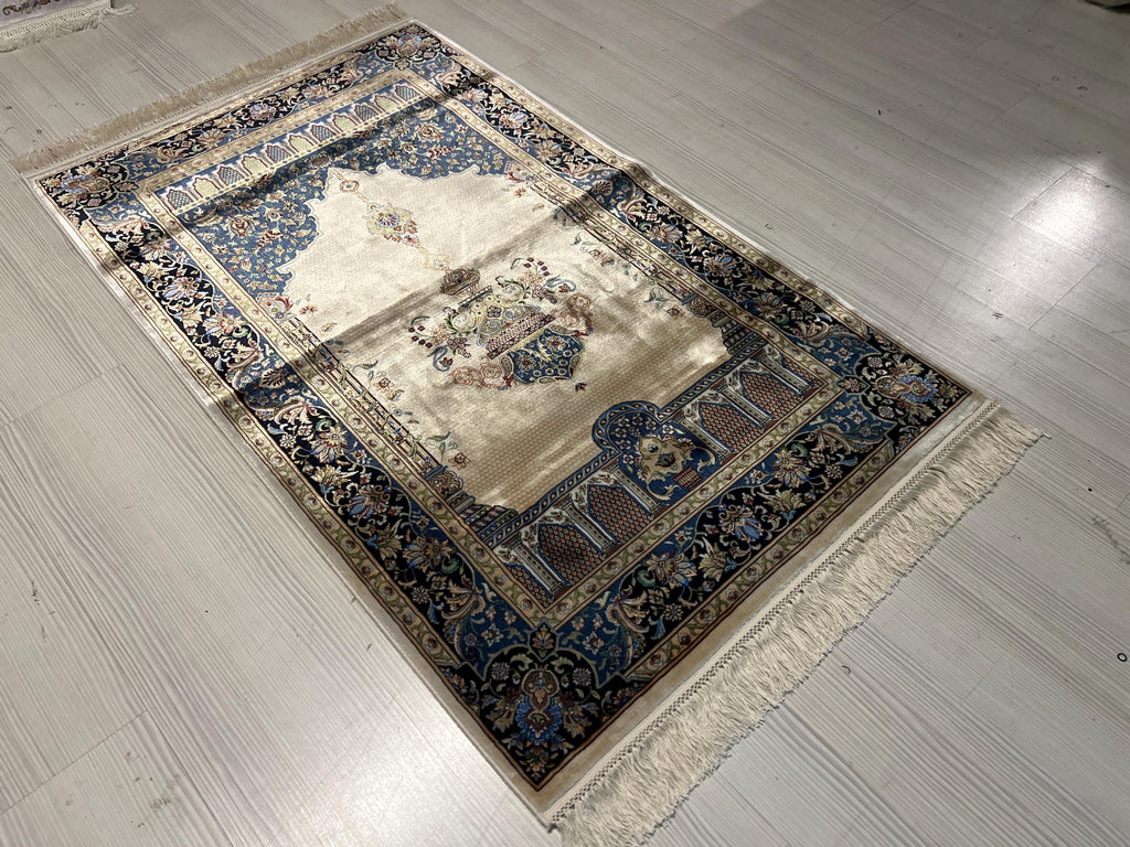 Beige İslamic Silk Prayer Mat, Muslim Gift Prayer Rug