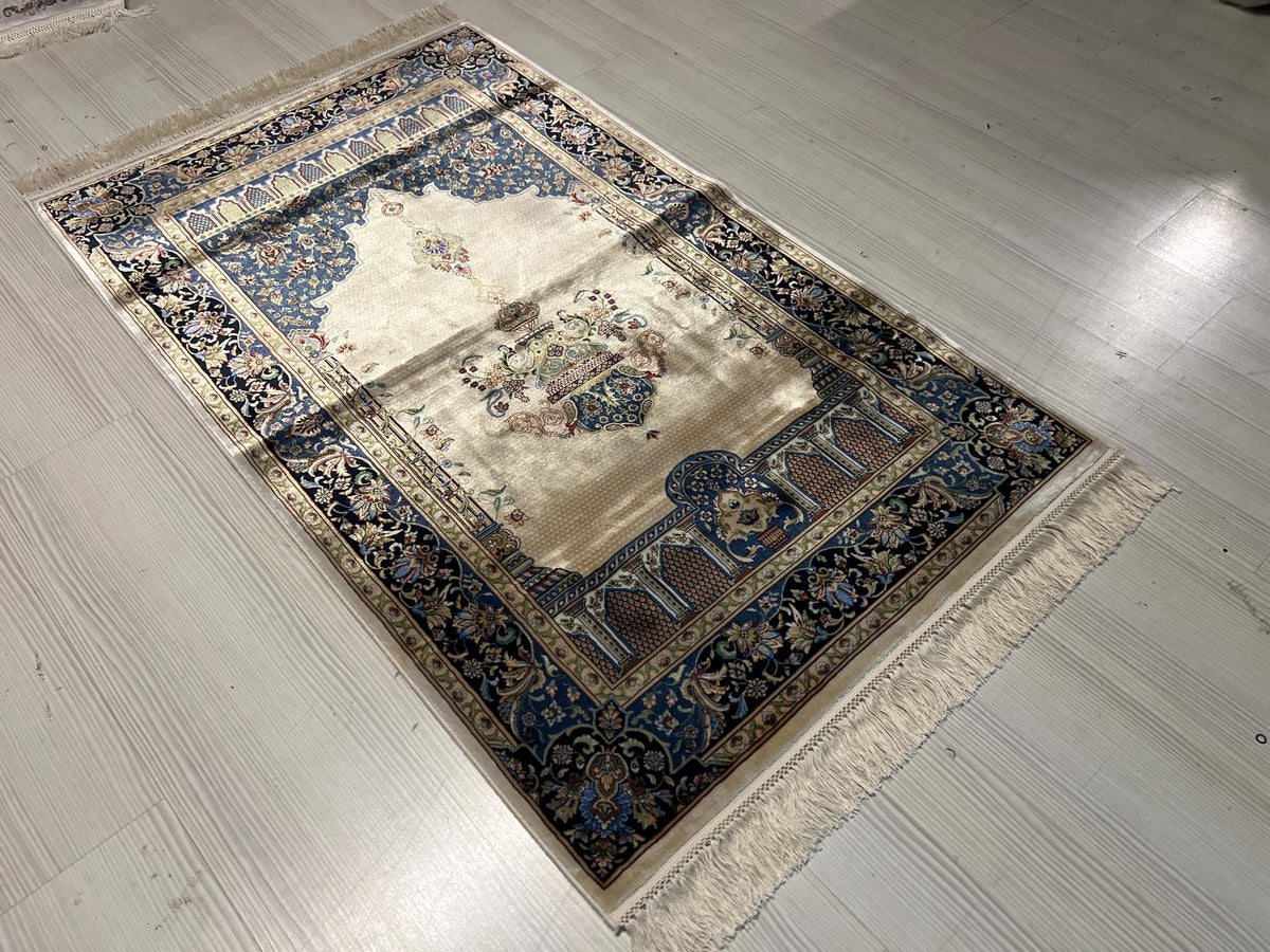 Beige İslamic Silk Prayer Mat, Muslim Gift Prayer Rug