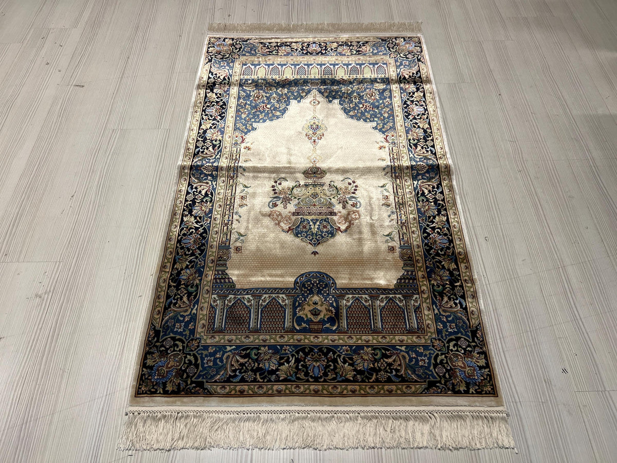 Beige İslamic Silk Prayer Mat, Muslim Gift Prayer Rug