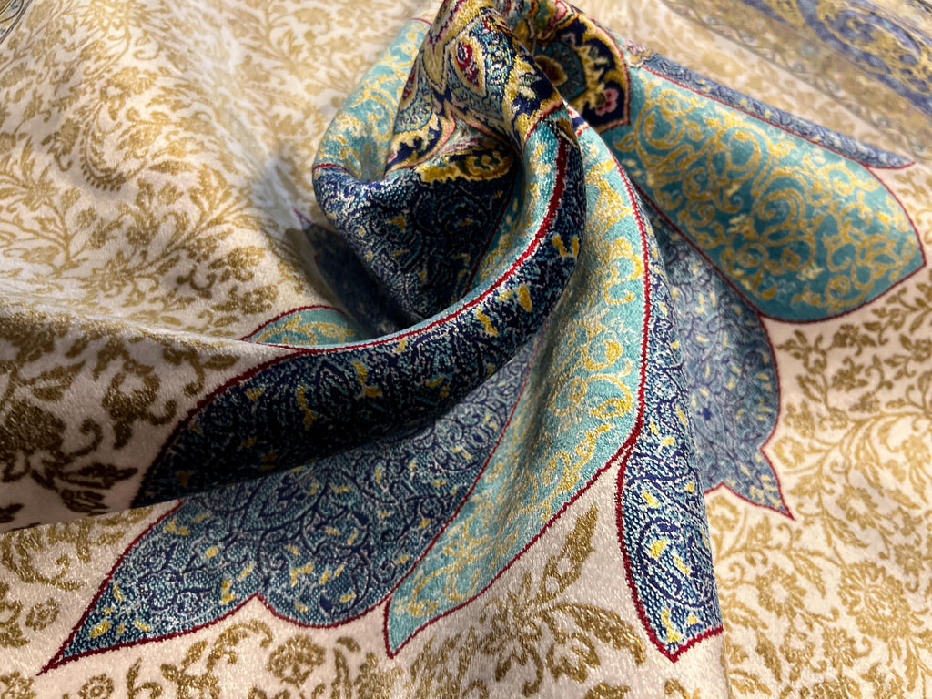 Gray Blue Modal Silk Circle Rug, Vintage Floral Medallion (5.24x5.24 ft)