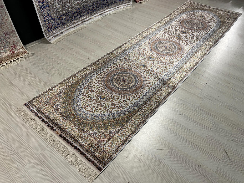 3x10 ft Ivory Classic Silk Runner Rug with Medallion for Hallways