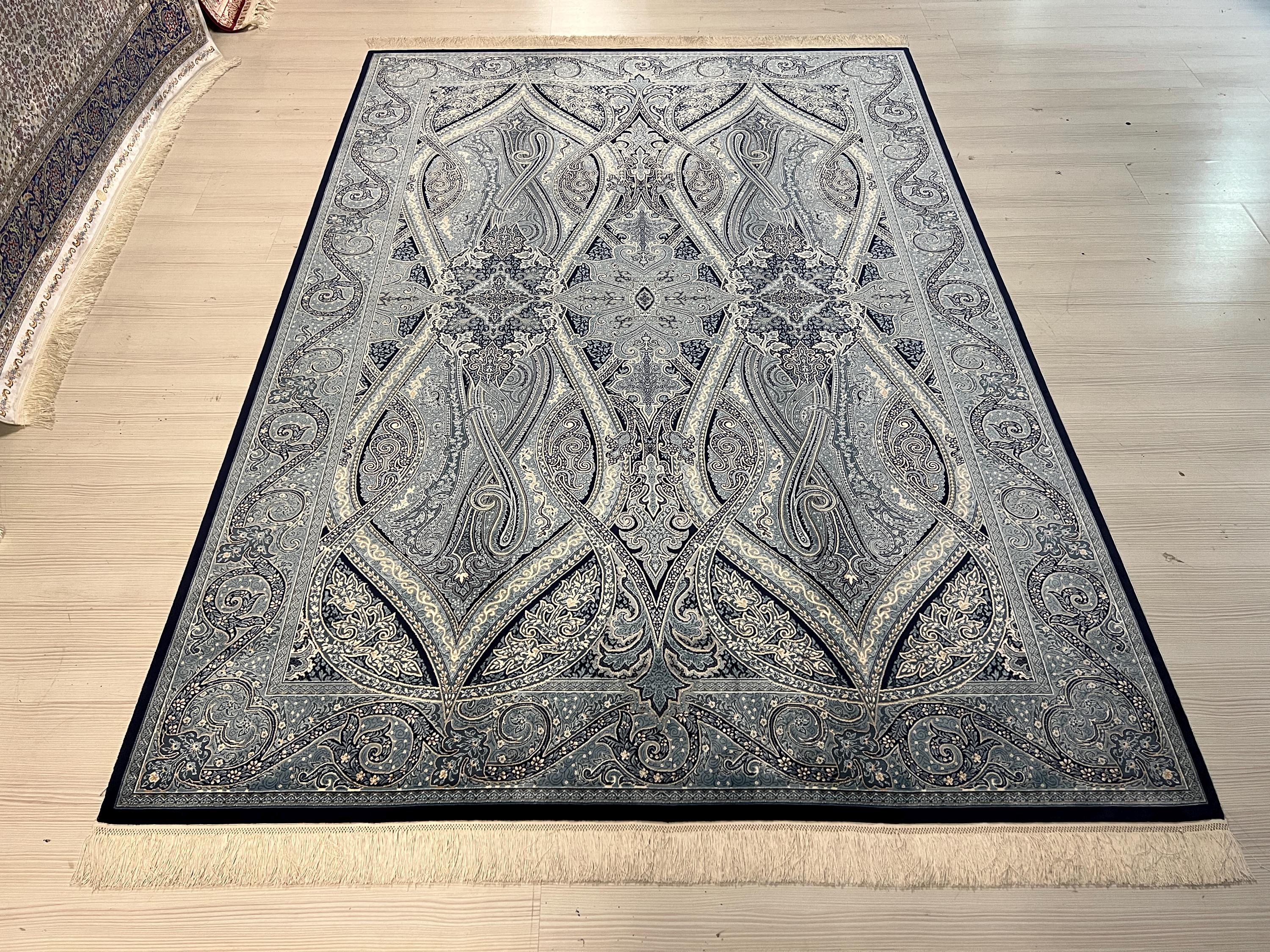 6x8 ft Gray Silk Area Rug, Geometric Paisley Design, Turkish Living Room Decor