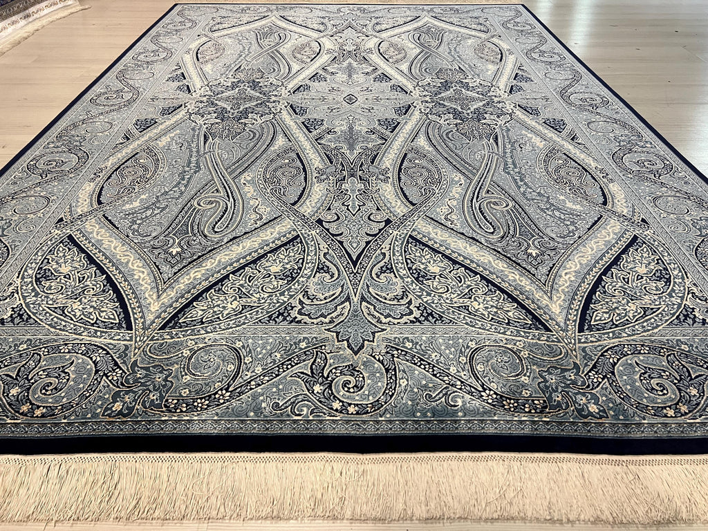 6x8 ft Gray Silk Area Rug, Geometric Paisley Design, Turkish Living Room Decor