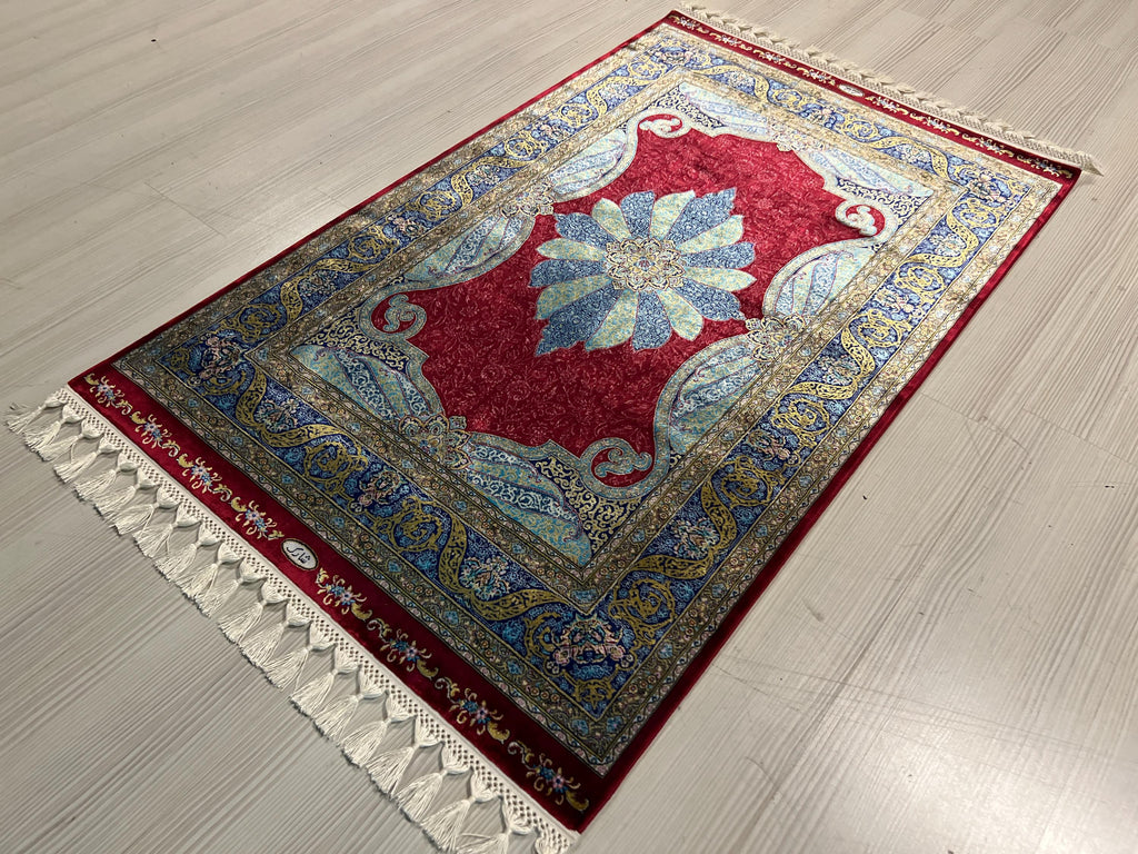 Red Modal Silk Runner Rug,  Blue Medallion Design, Turkish Hallway Decor
