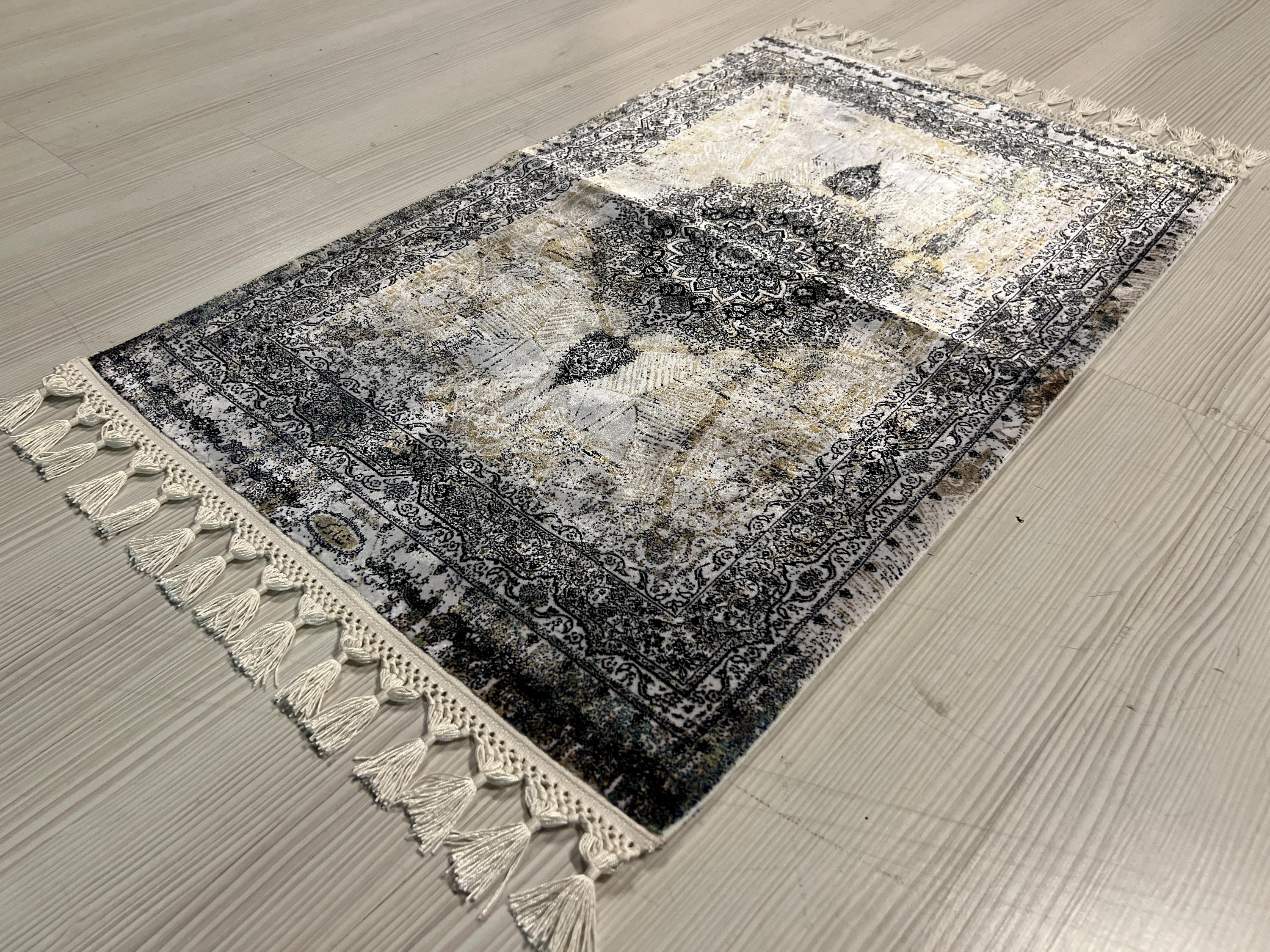 2x3 ft Gray Vintage Medallion Rug, Turkish Accent Modal Silk Rug