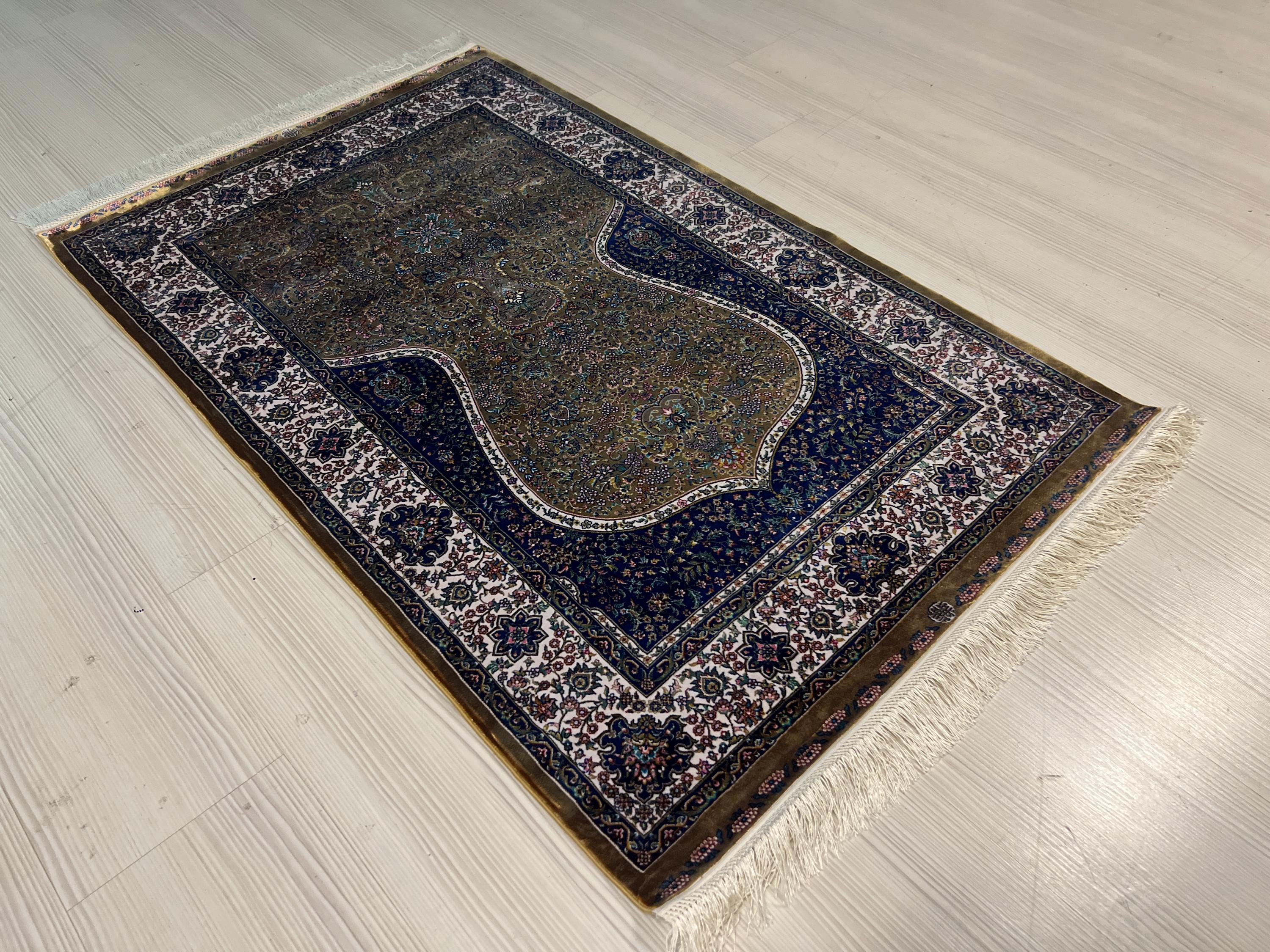 Gold Silk Prayer Rug, Elegant Floral Mihrab Accent Rug for Home Decor