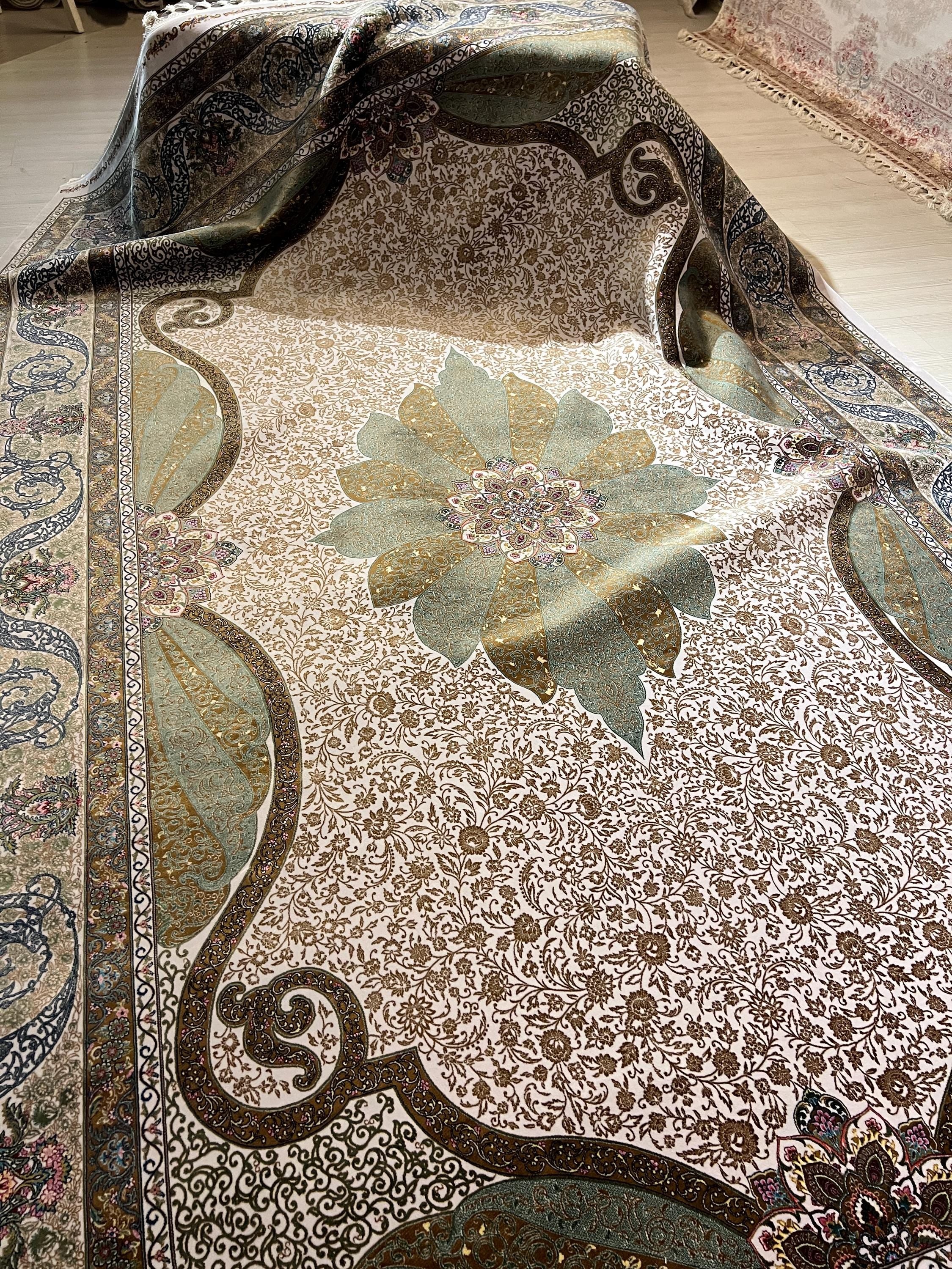 7x10 ft Green Ivory Floral MedallionSilk  Rug, Luxury Living Room Rug
