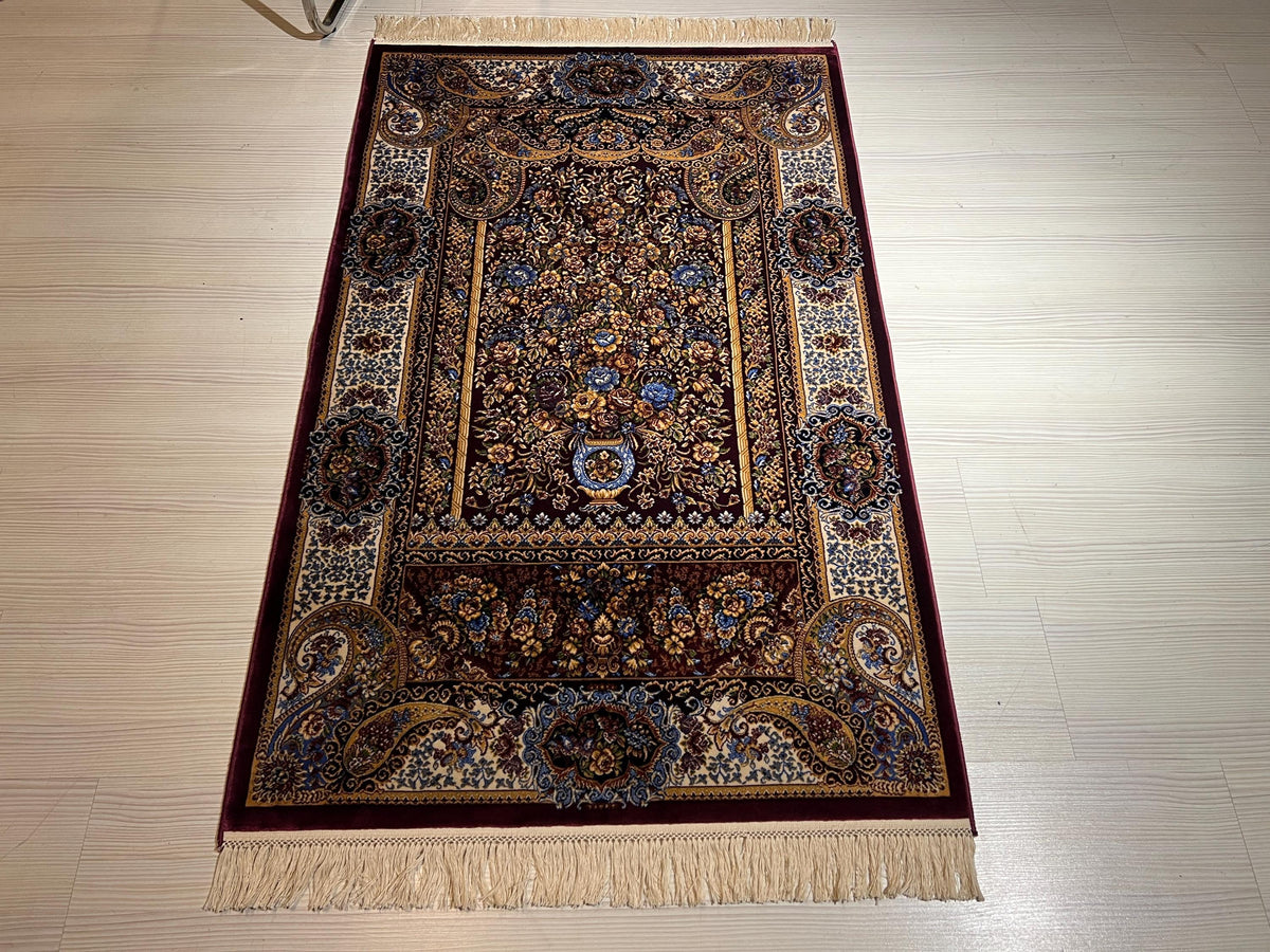 Silk Prayer Rug, Floral Mihrab Design, Burgundy Seccade, Turkish Decor, Gift Rug
