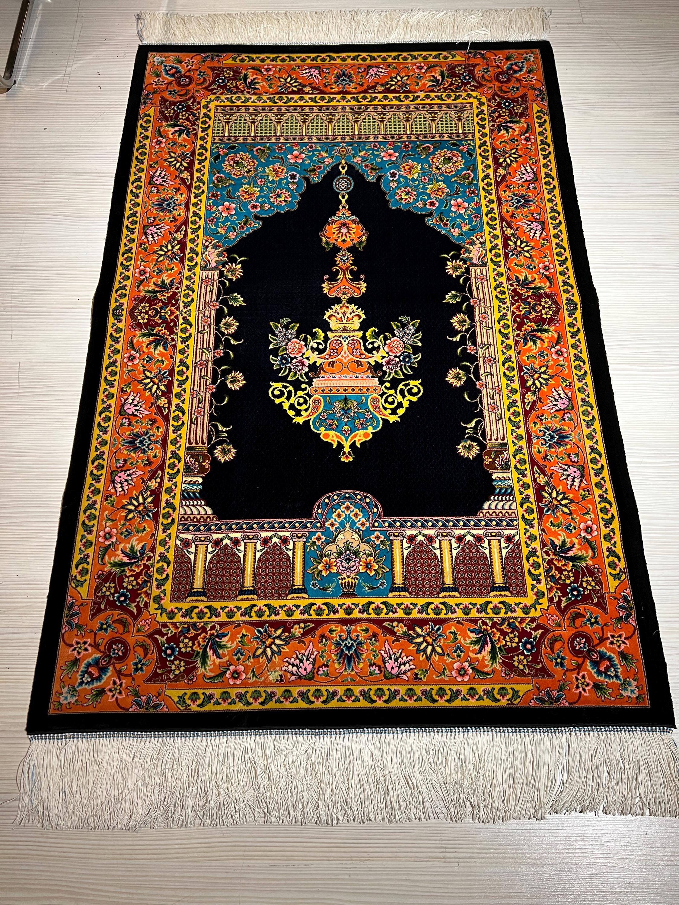 Navy Blue Gold Silk Prayer Rug, Lamp Mihrab Design, Floral Design İslamic Mat