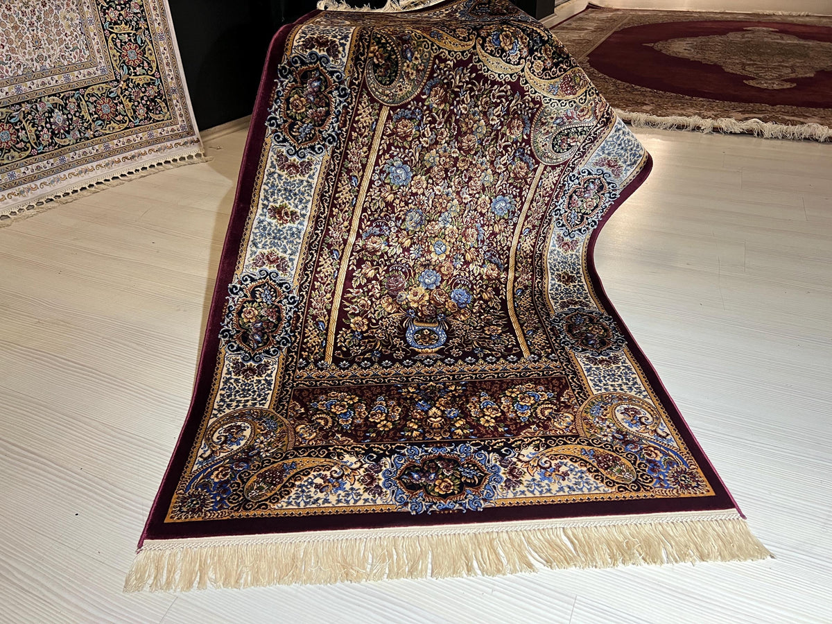 Silk Prayer Rug, Floral Mihrab Design, Burgundy Seccade, Turkish Decor, Gift Rug