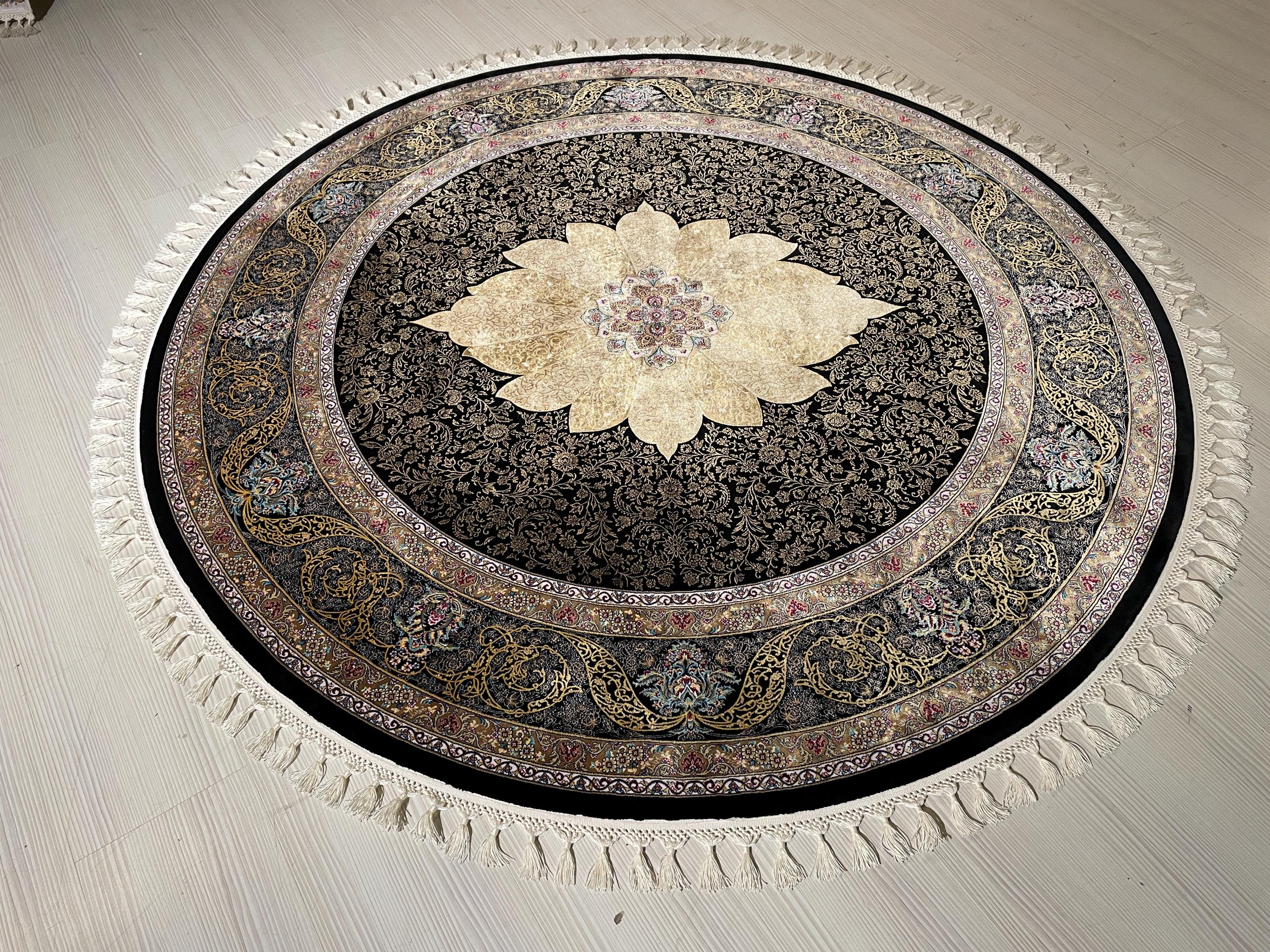 5x5ft Black Gold Round Silk Rug, Classic Medallion Style Oriental Circle Rug