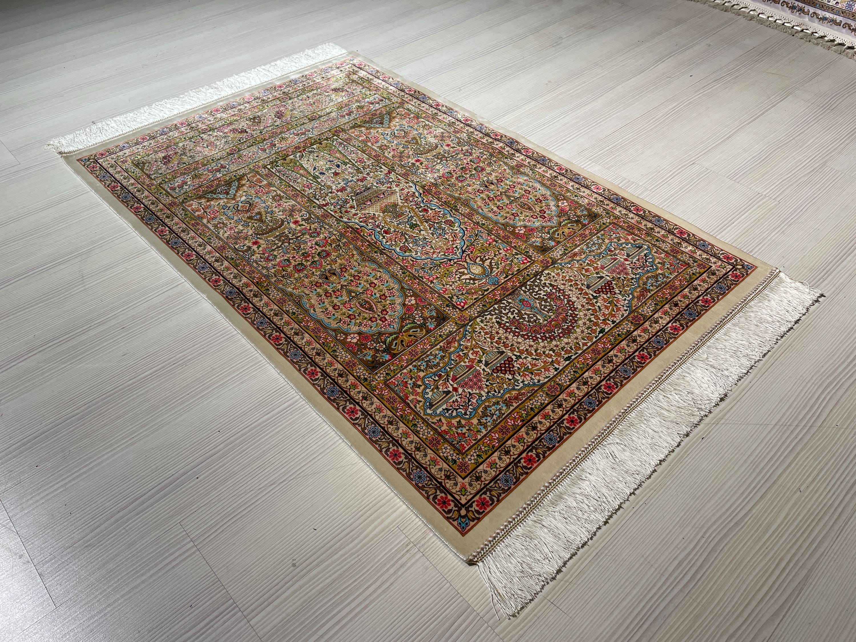 Silk Prayer Rug, Floral Mihrab Rug, Islamic Decor, Luxury Prayer Mat