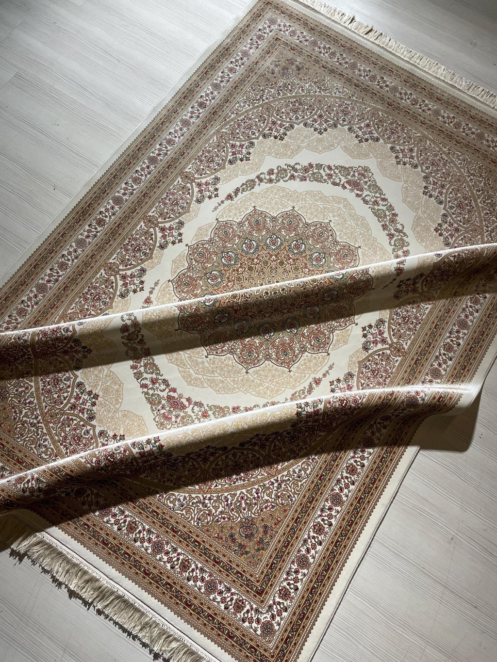 6x8 ft Silk Ivory Medallion Rug, Luxury Living Room Carpet, Traditional Floral Rug