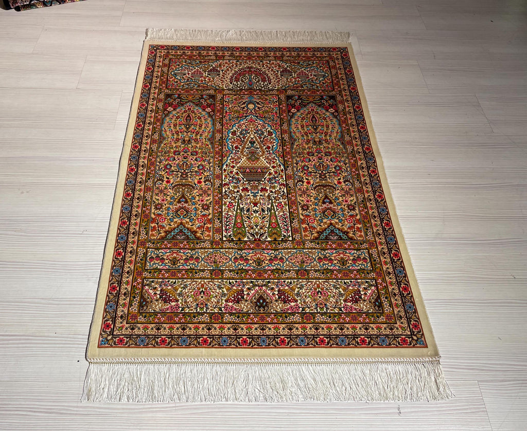Silk Prayer Rug, Floral Mihrab Rug, Islamic Decor, Luxury Prayer Mat