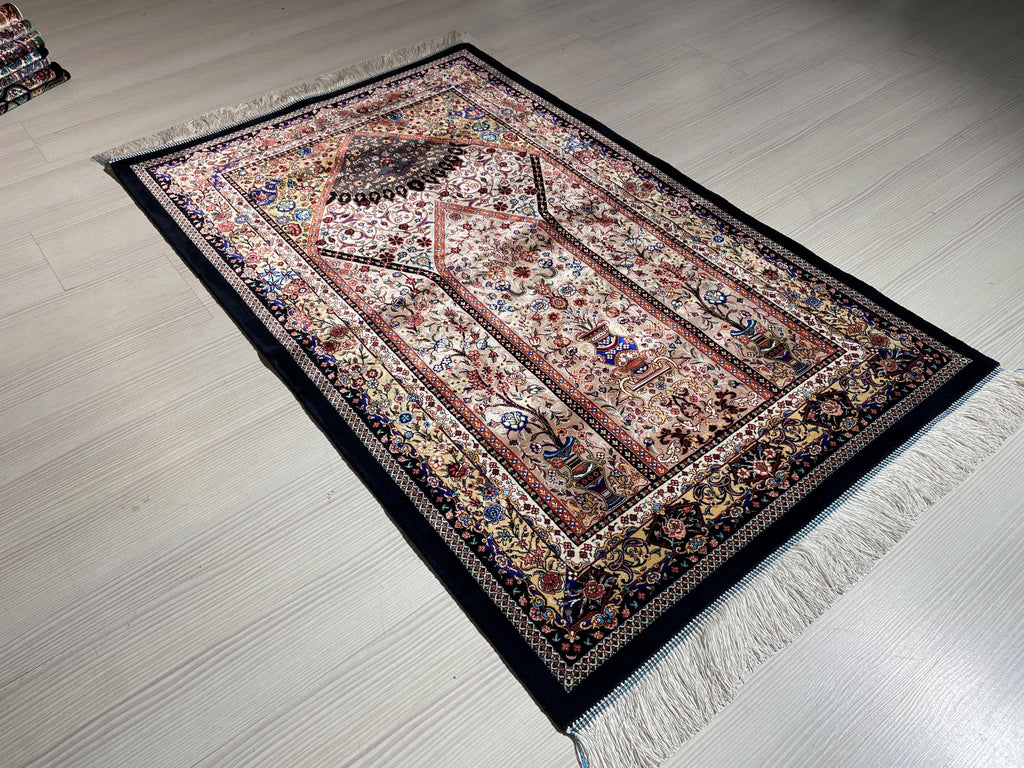 Modal Silk Prayer Rug, Floral Vase Turkish Accent Prayer Mat