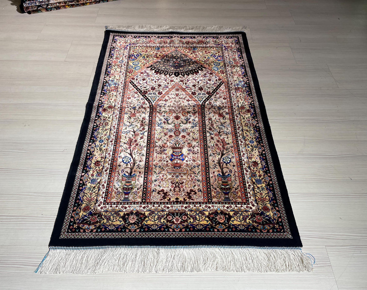 Modal Silk Prayer Rug, Floral Vase Turkish Accent Prayer Mat