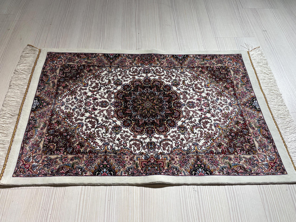 2x3 ft Ivory Small Silk Rug, Modern Medallion Design Oriental Accent Carpet