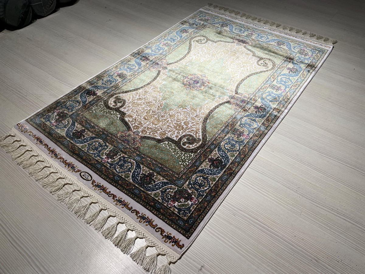 3x4 ft Emerald Green Modal Silk Accent Rug, Floral Medallion Area Rug for Entryway Decor