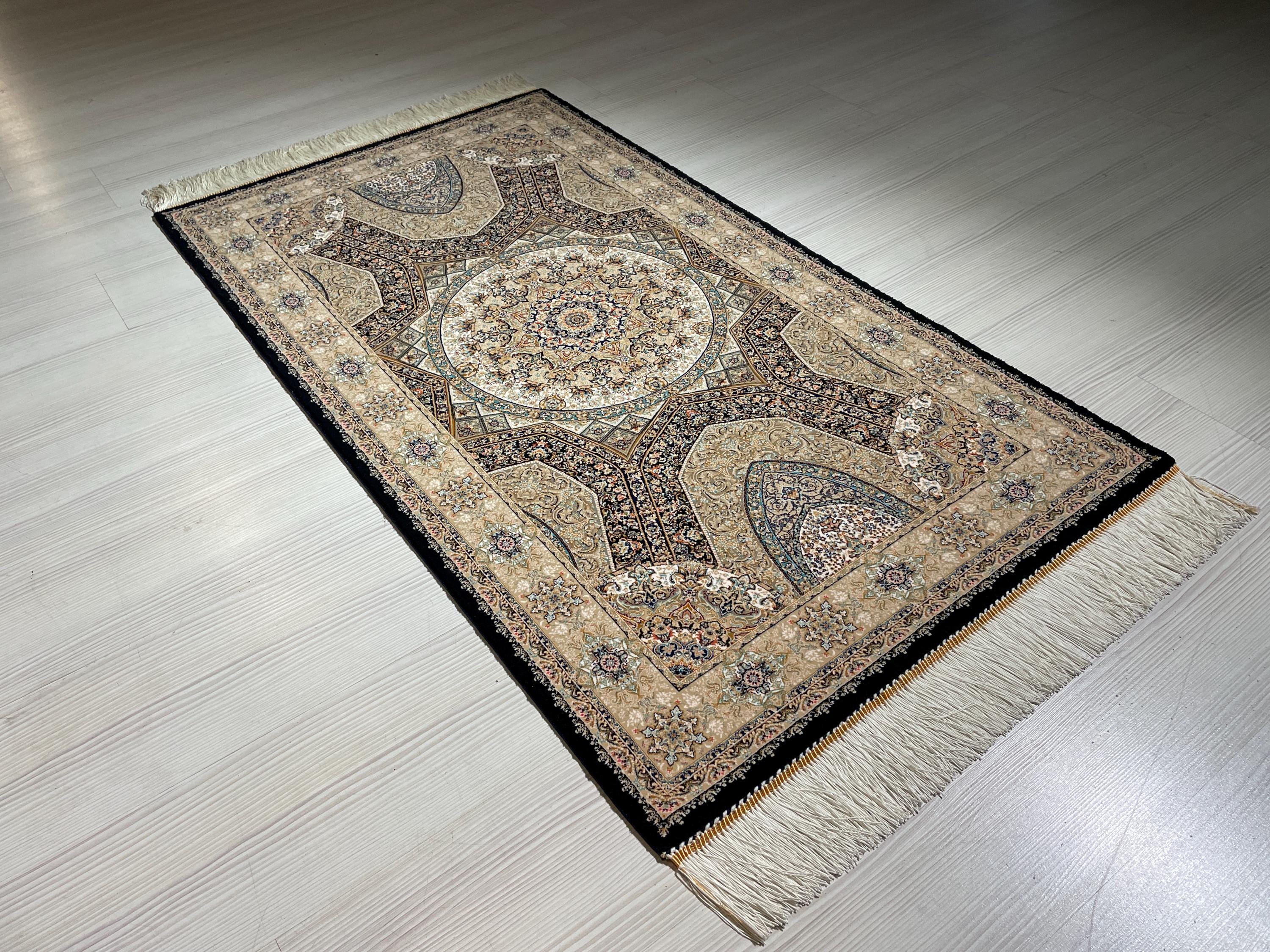 3x5 ft Beige Silk Runner Rug, With a Hagia Sophia Pattern, Turkish Style Small Carpet