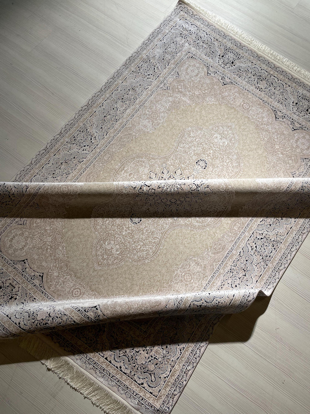 5x8 ft Ivory Navy Blue Bamboo Rug, Medallion Design, Turkish Luxury Carpet